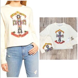 𝅺Guns & Roses Long Sleeve Graphic Band Tee